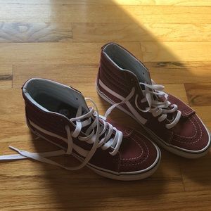 Maroon Sk8-Hi Vans